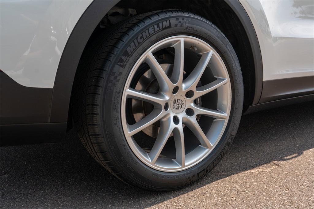2023 Porsche Cayenne