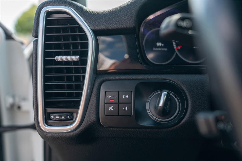 2023 Porsche Cayenne