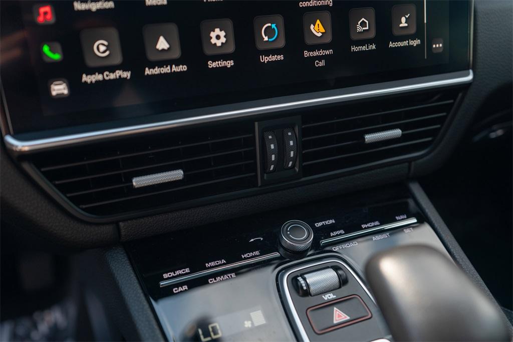 2023 Porsche Cayenne