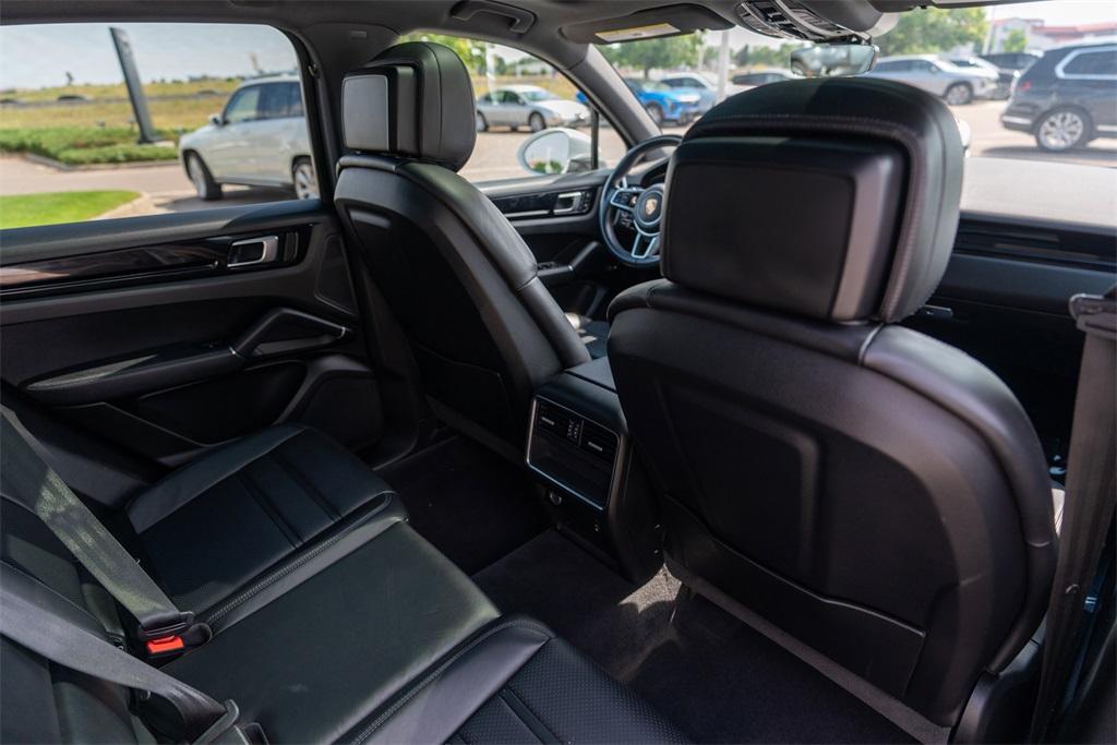 2023 Porsche Cayenne