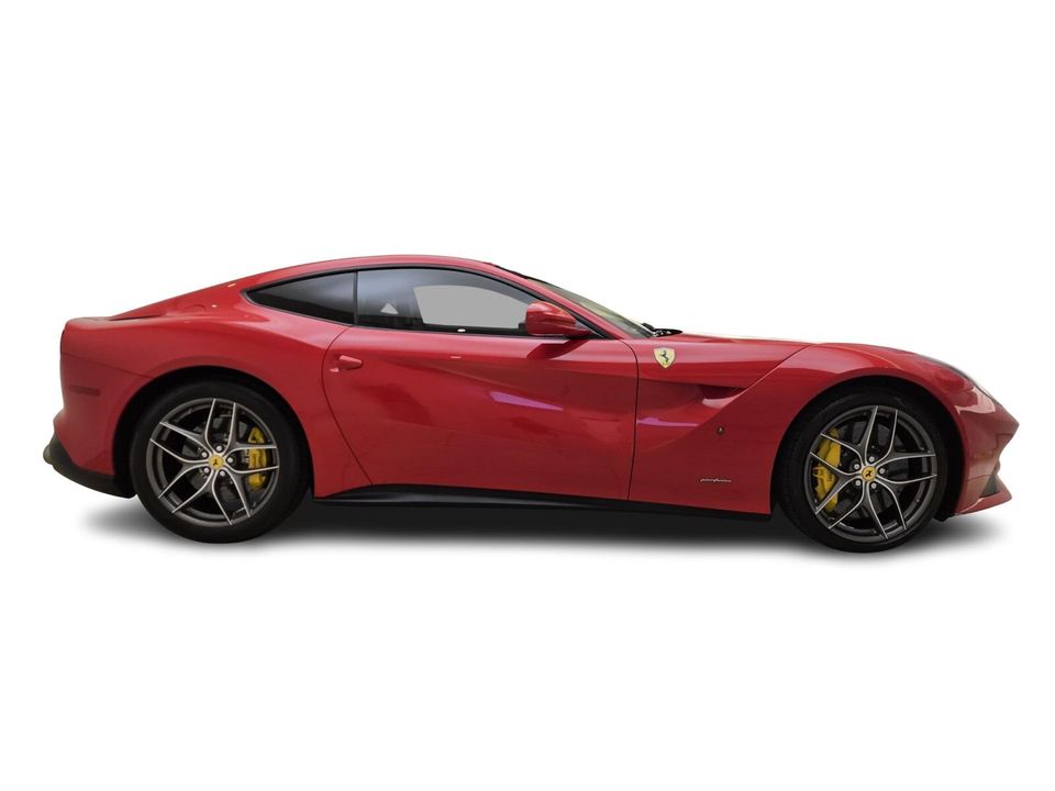 2016 Ferrari F12