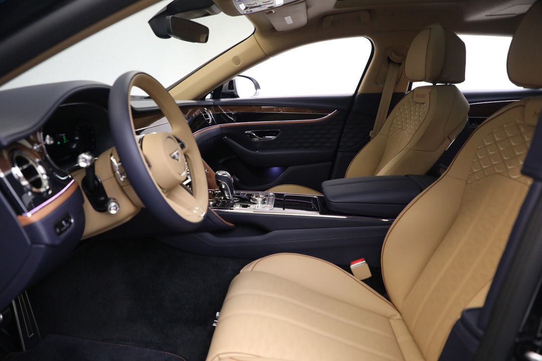 2025 Bentley Flying Spur