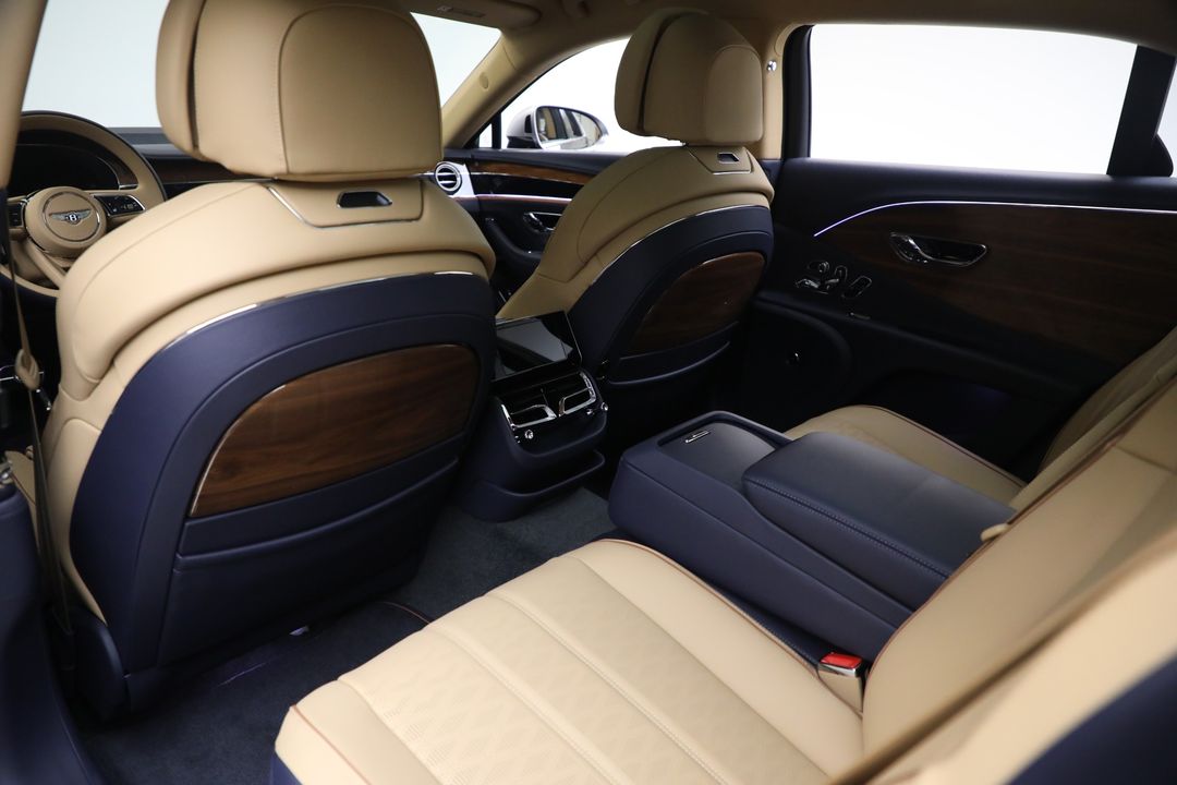 2025 Bentley Flying Spur