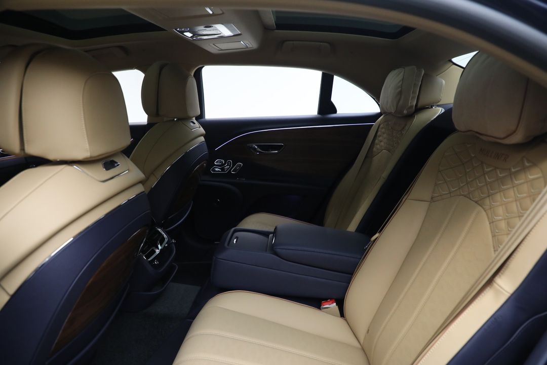 2025 Bentley Flying Spur