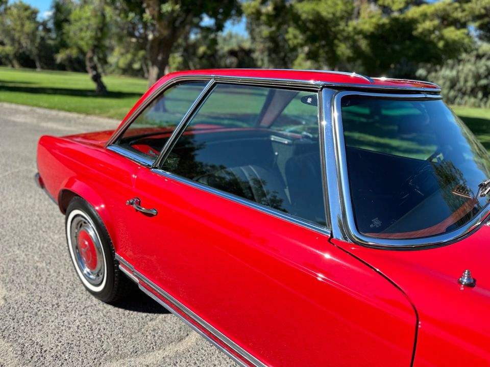 1968 Mercedes Benz 280 SL