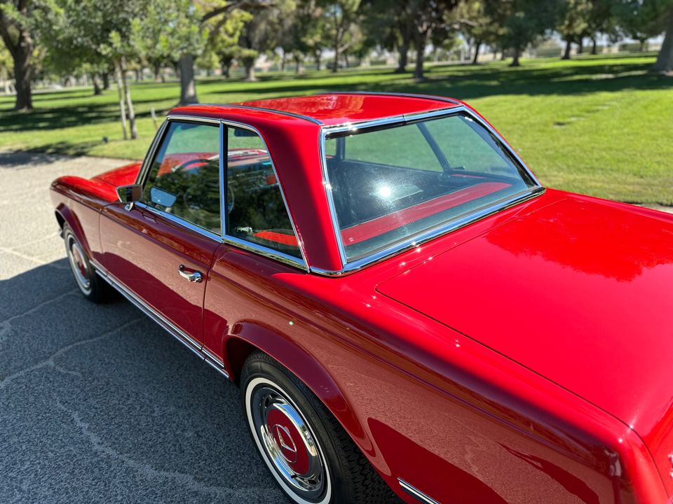 1968 Mercedes Benz 280 SL