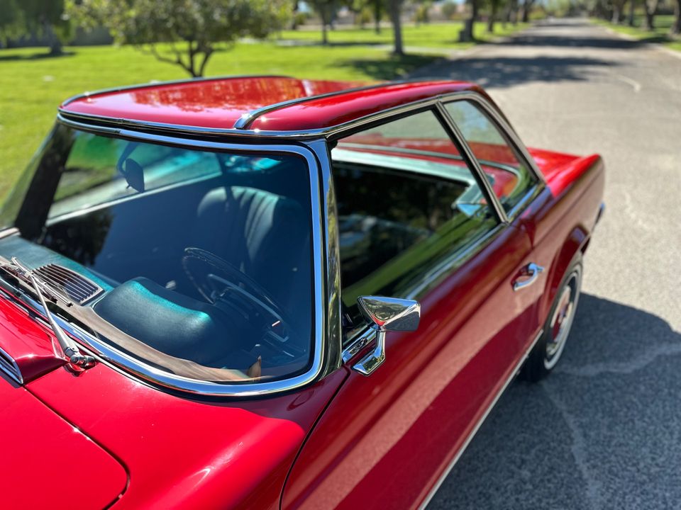 1968 Mercedes Benz 280 SL