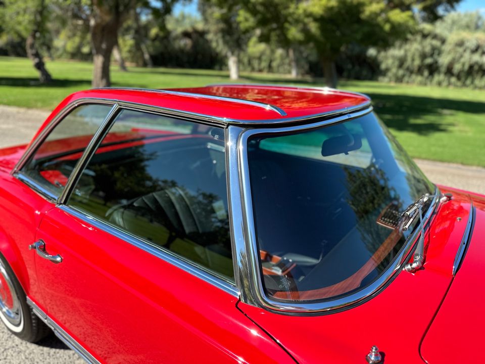 1968 Mercedes Benz 280 SL