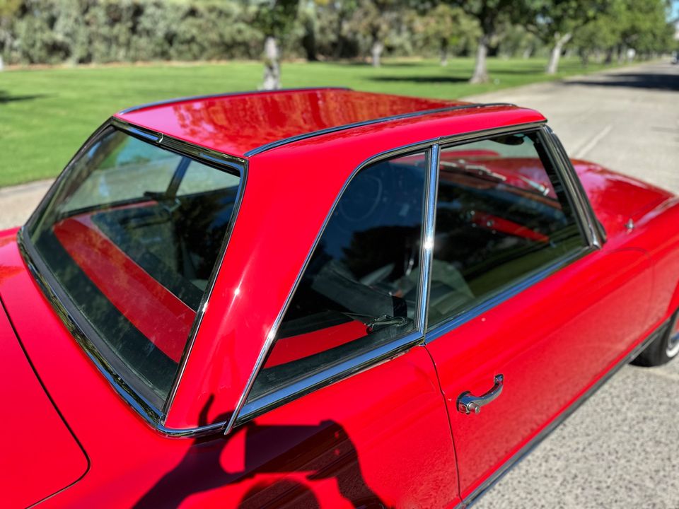 1968 Mercedes Benz 280 SL