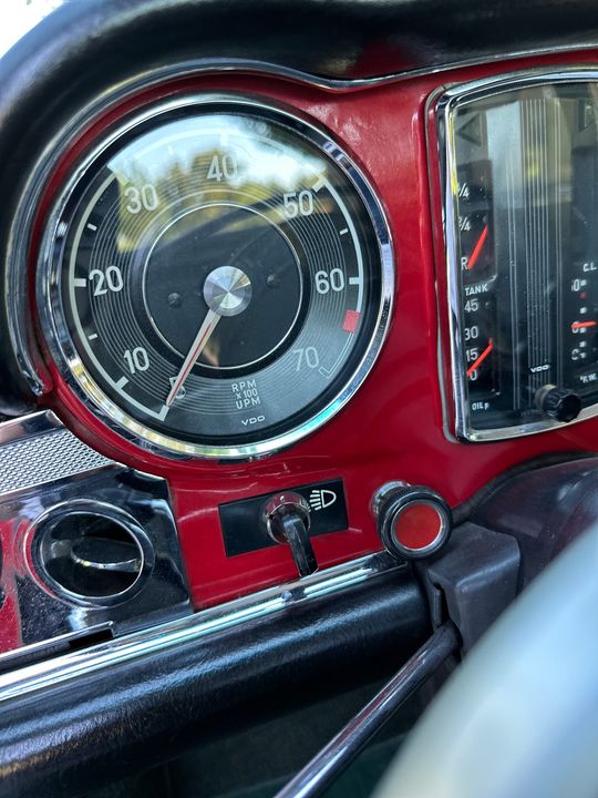 1968 Mercedes Benz 280 SL