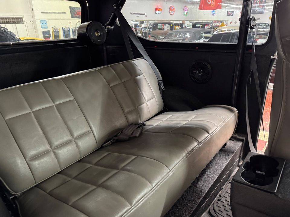 1971 International Scout 2