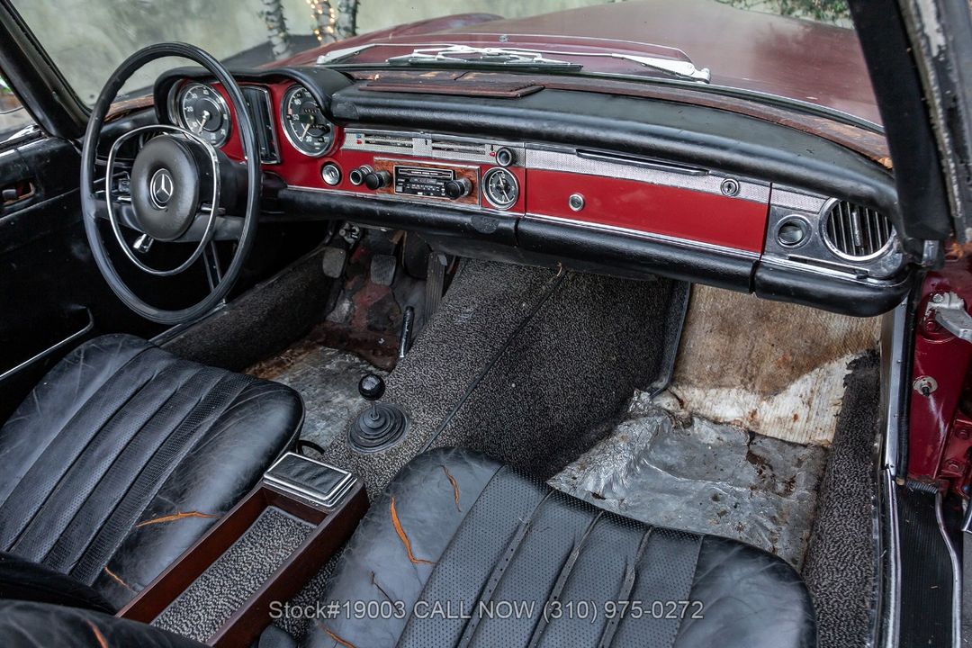 1970 Mercedes-Benz 280SL