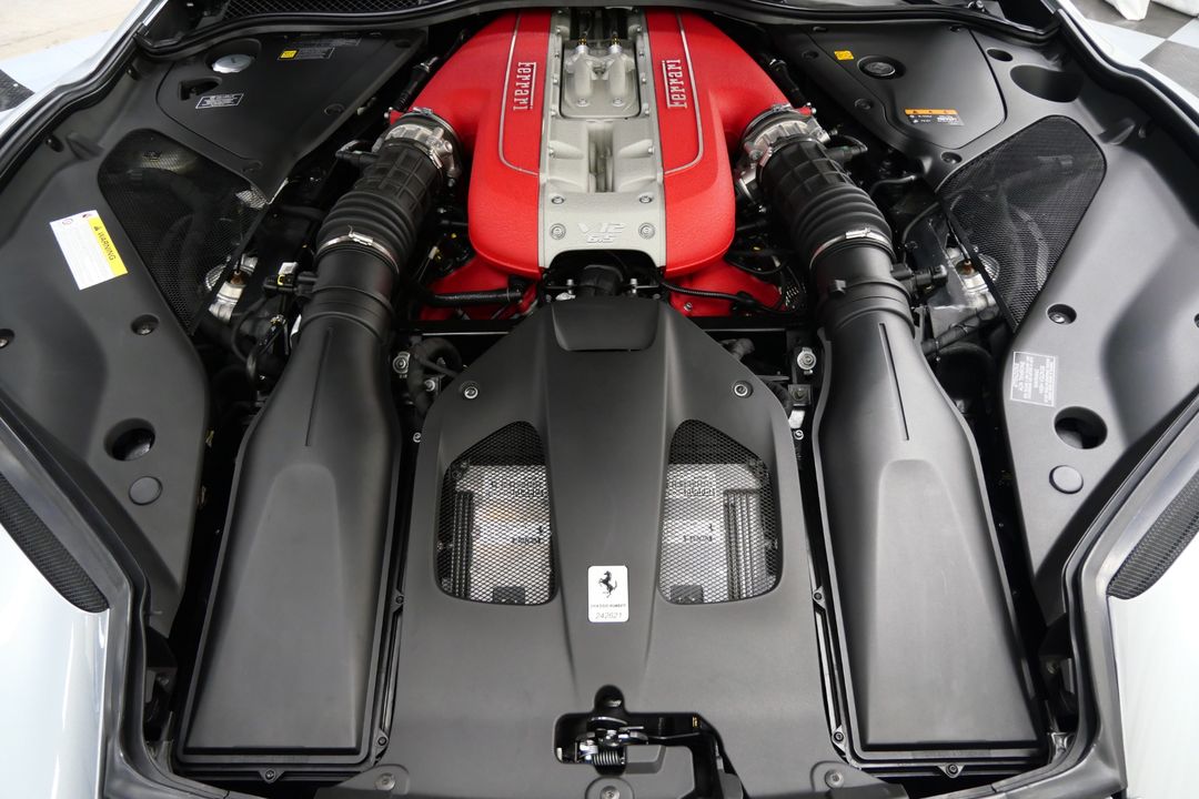 2019 Ferrari 812