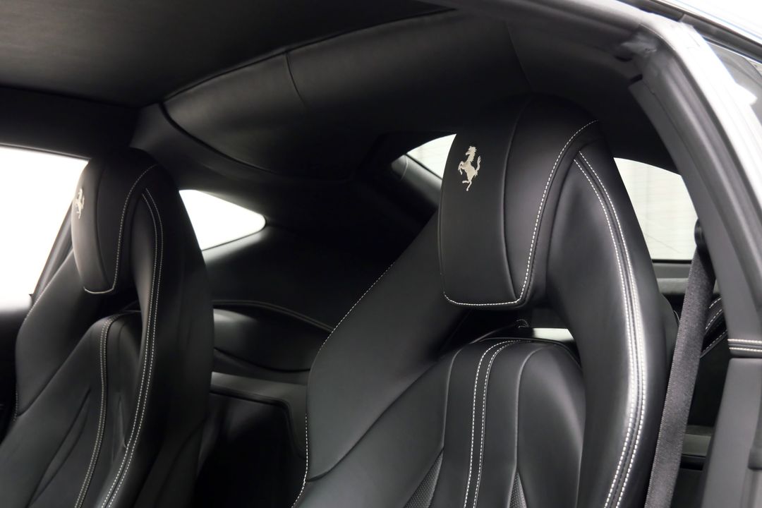 2019 Ferrari 812