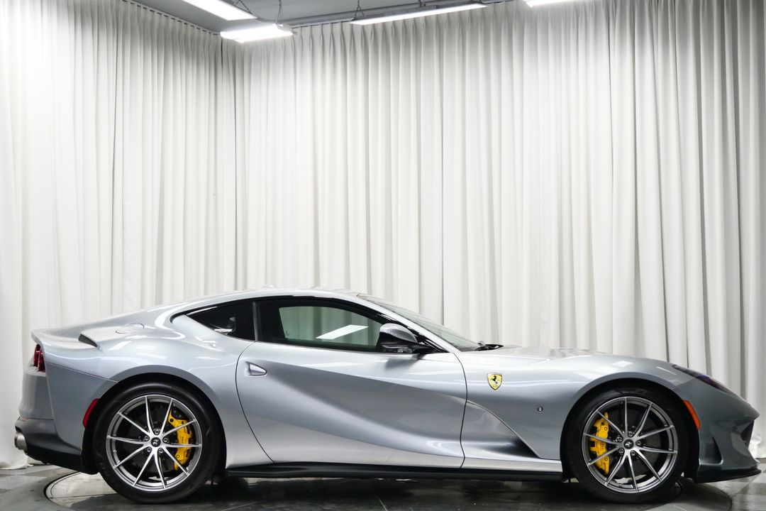 2019 Ferrari 812