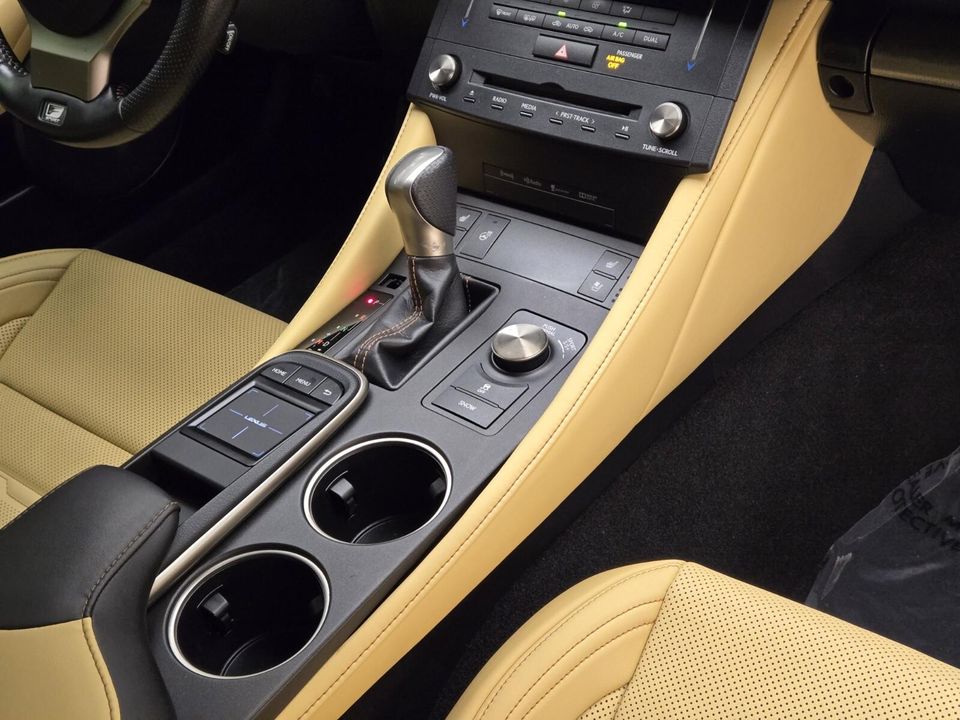 2016 Lexus RC