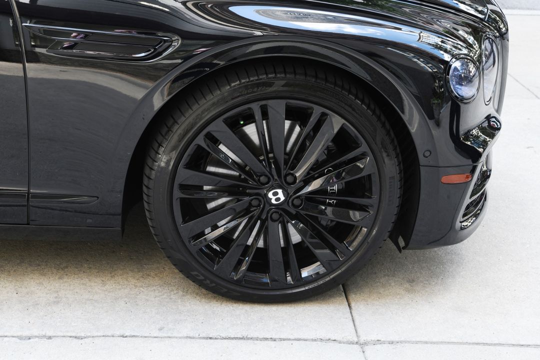 2024 Bentley Flying Spur