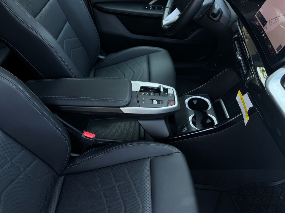 2024 BMW X1
