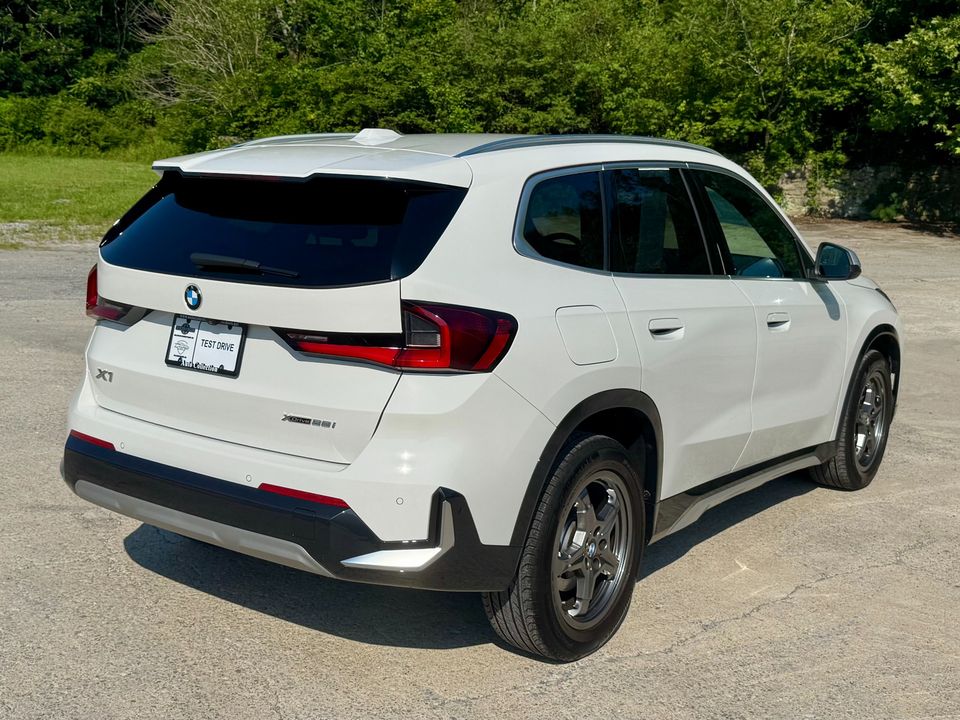 2024 BMW X1
