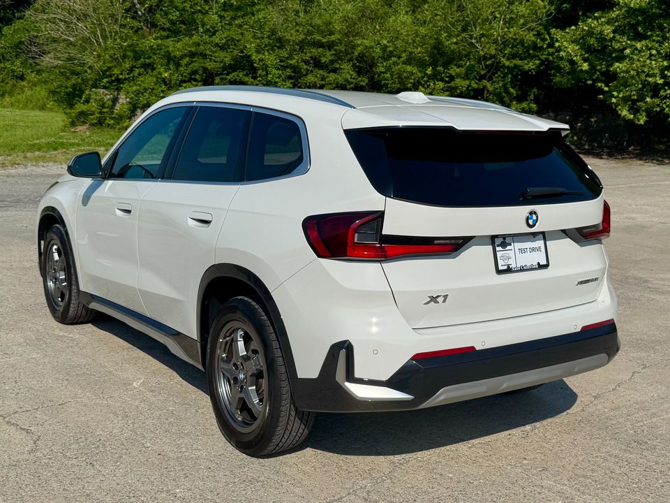 2024 BMW X1
