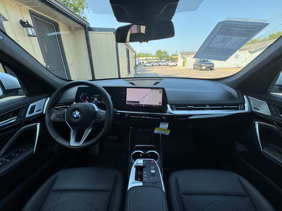 2024 BMW X1