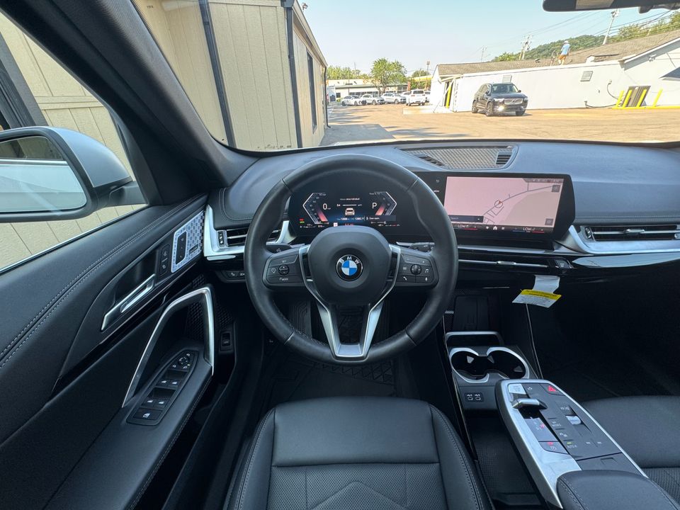 2024 BMW X1