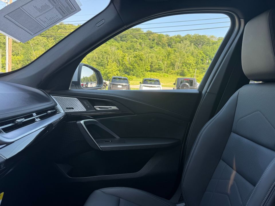 2024 BMW X1