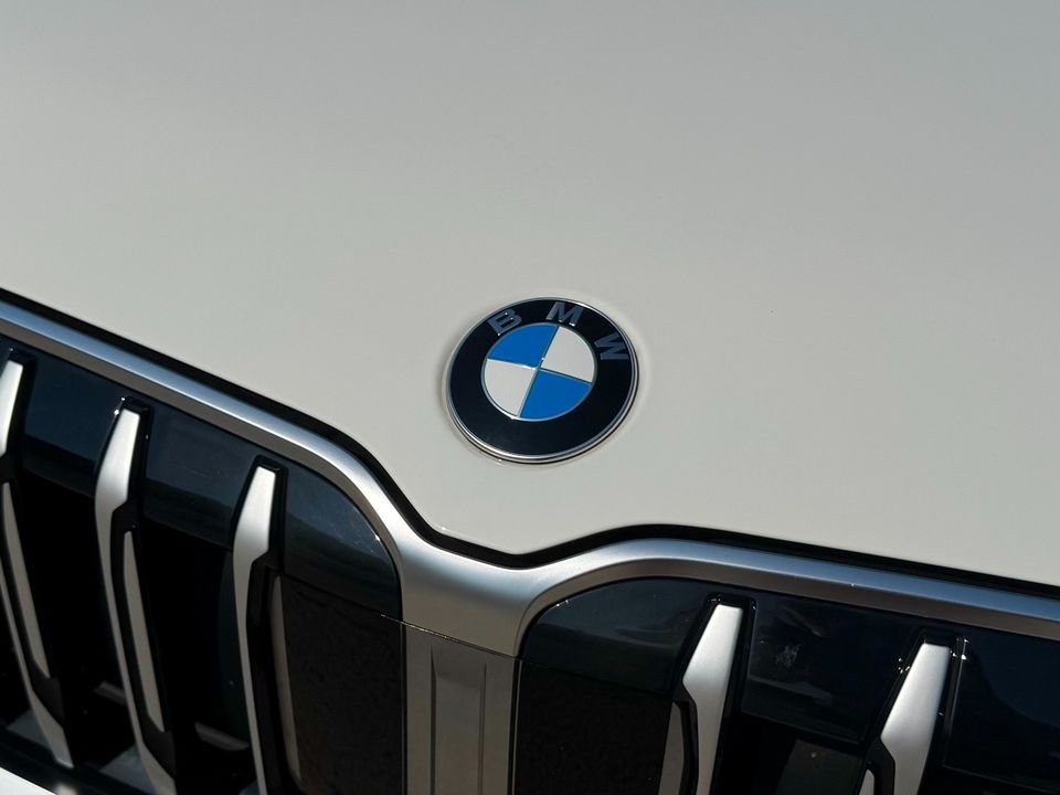 2024 BMW X1