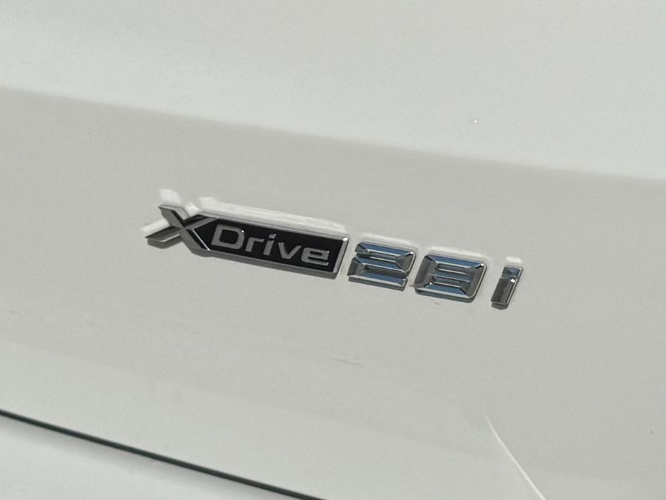 2024 BMW X1