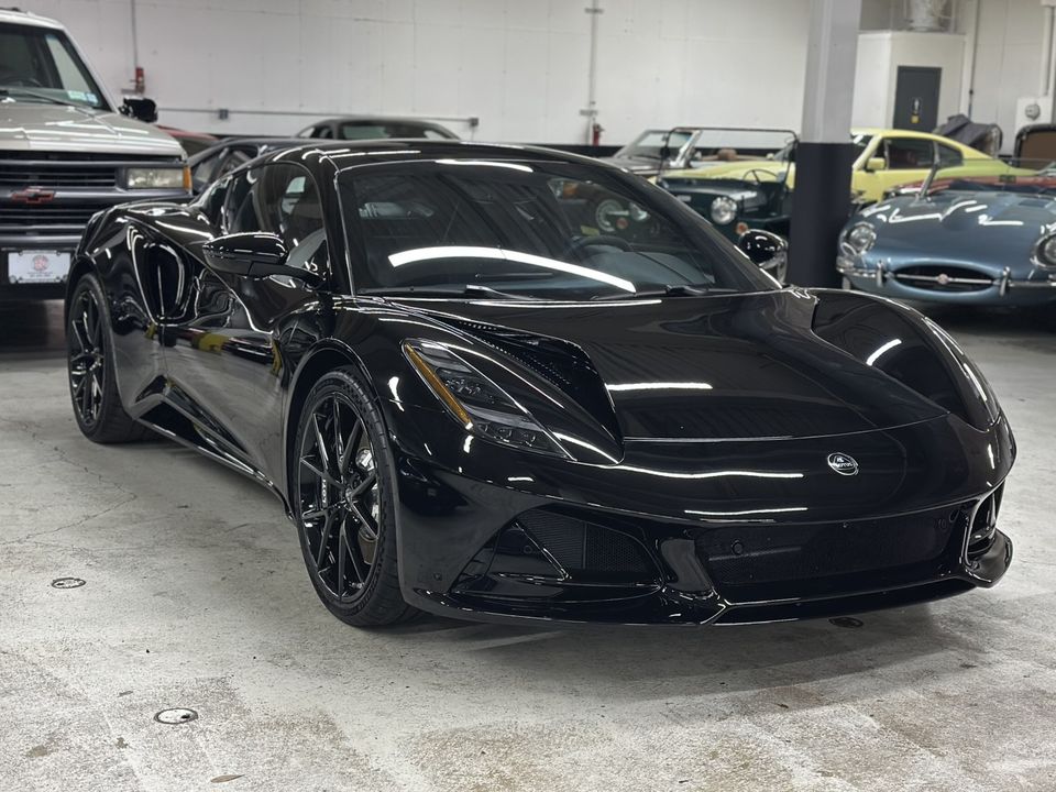 2025 Lotus Emira V6