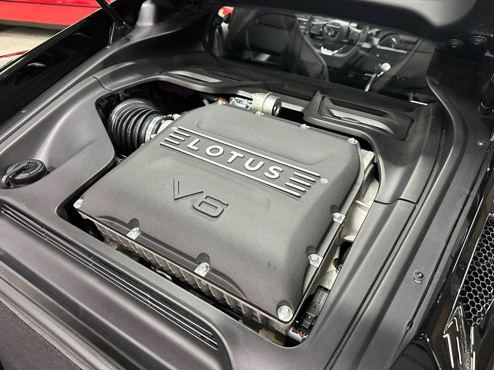 2025 Lotus Emira V6