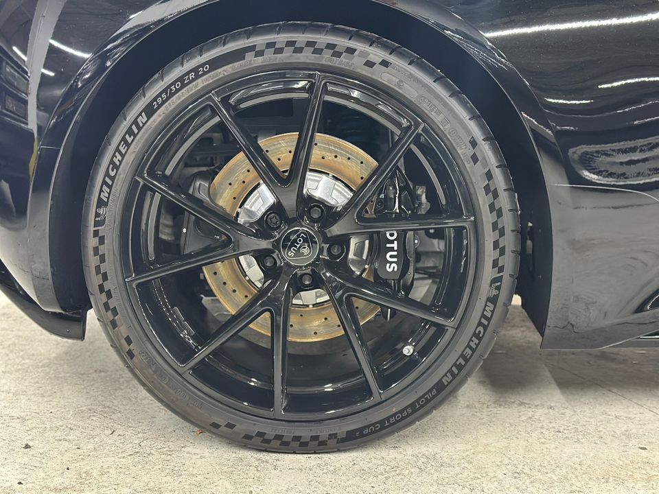 2025 Lotus Emira V6