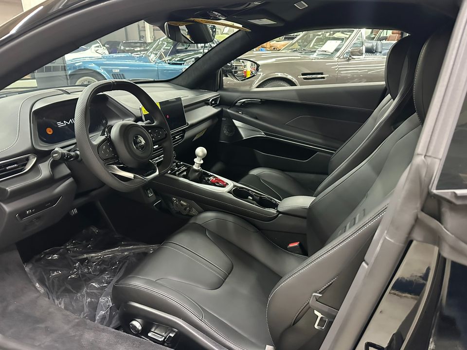 2025 Lotus Emira V6