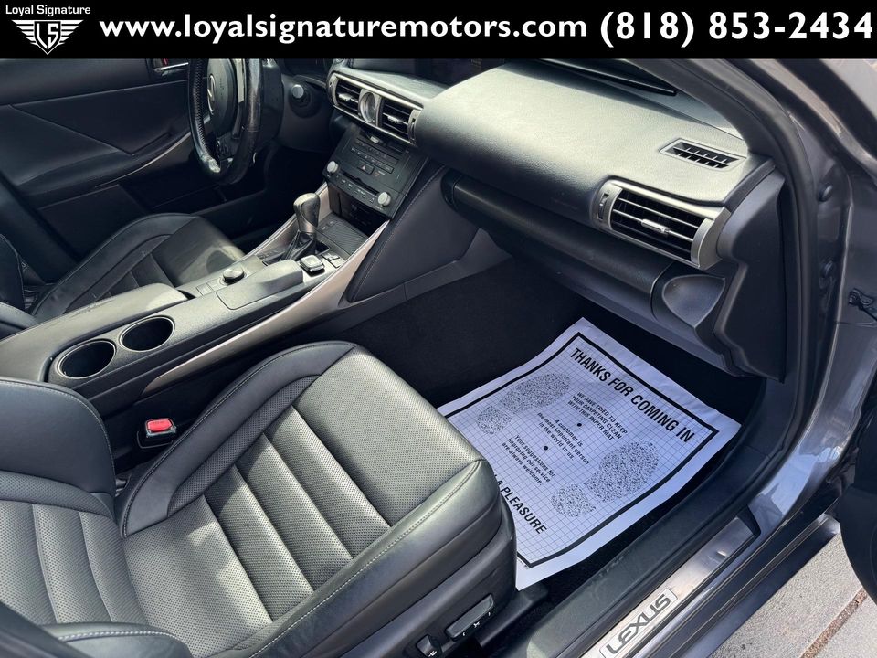 2016 Lexus IS 200t