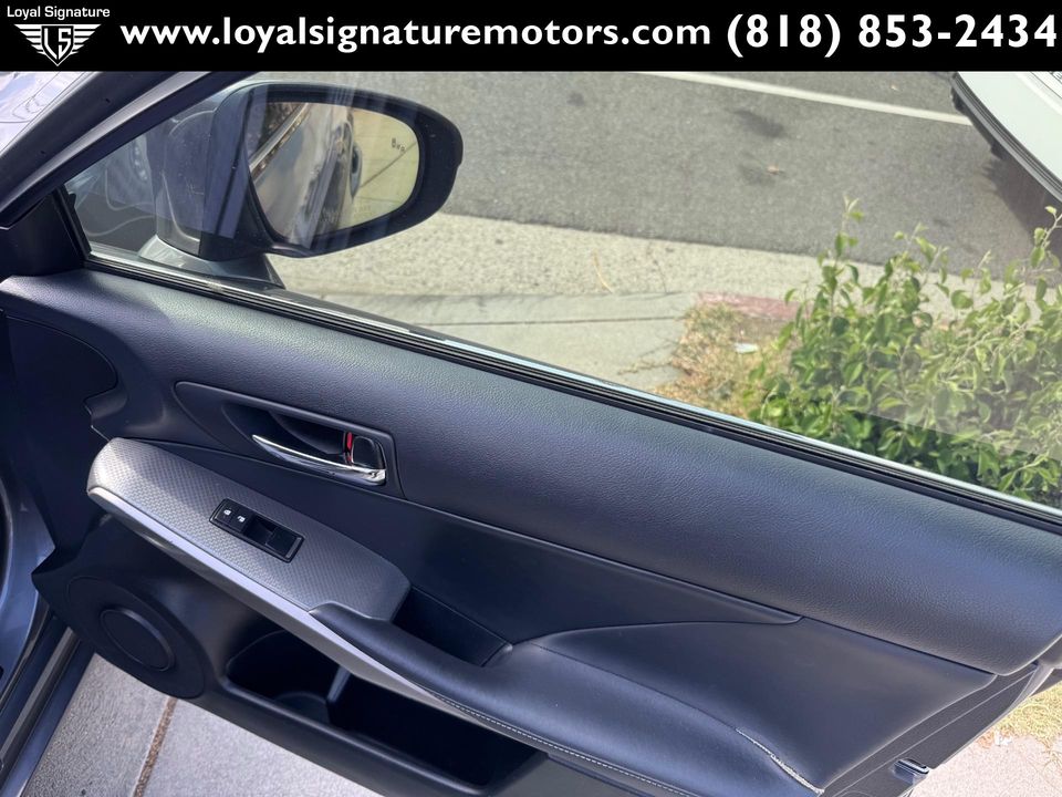 2016 Lexus IS 200t