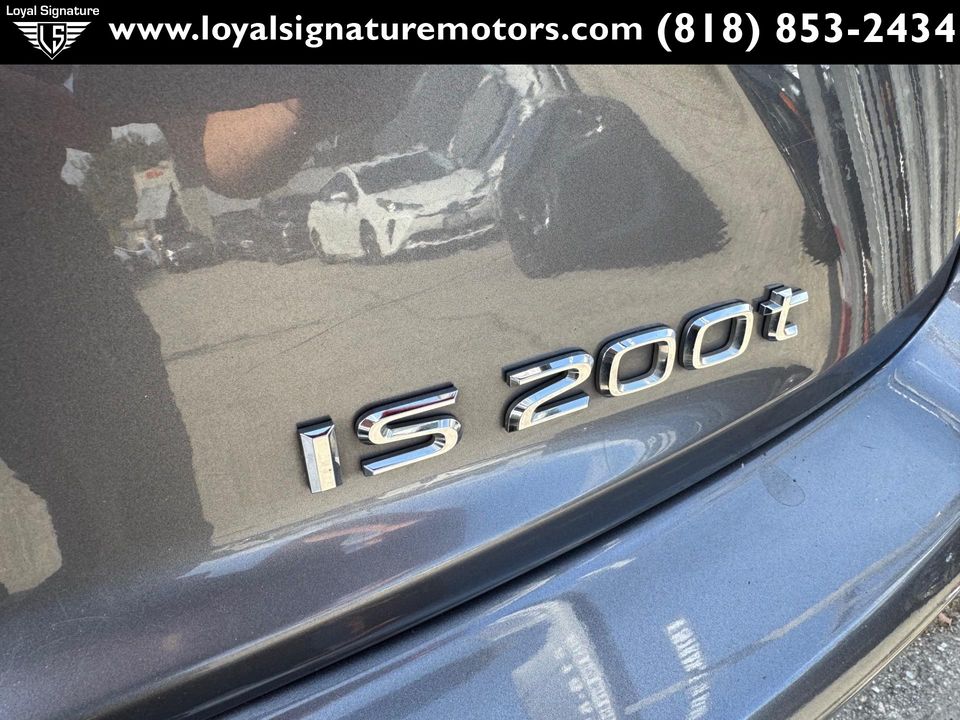 2016 Lexus IS 200t