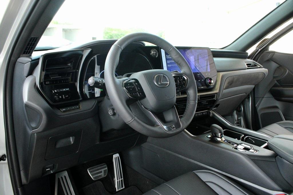 2024 Lexus TX
