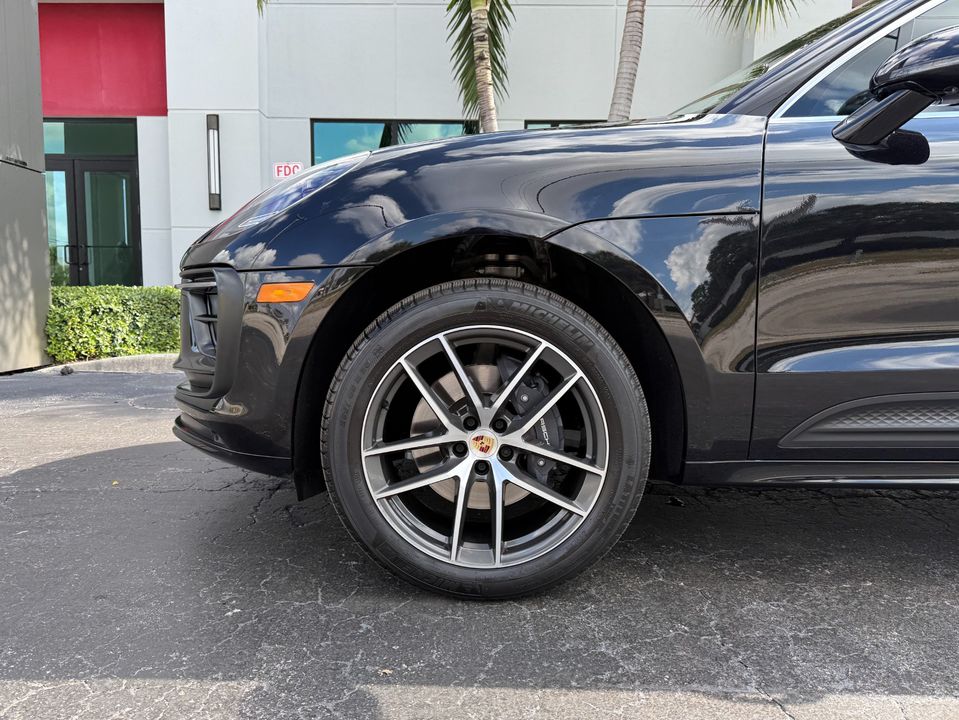 2024 Porsche Macan