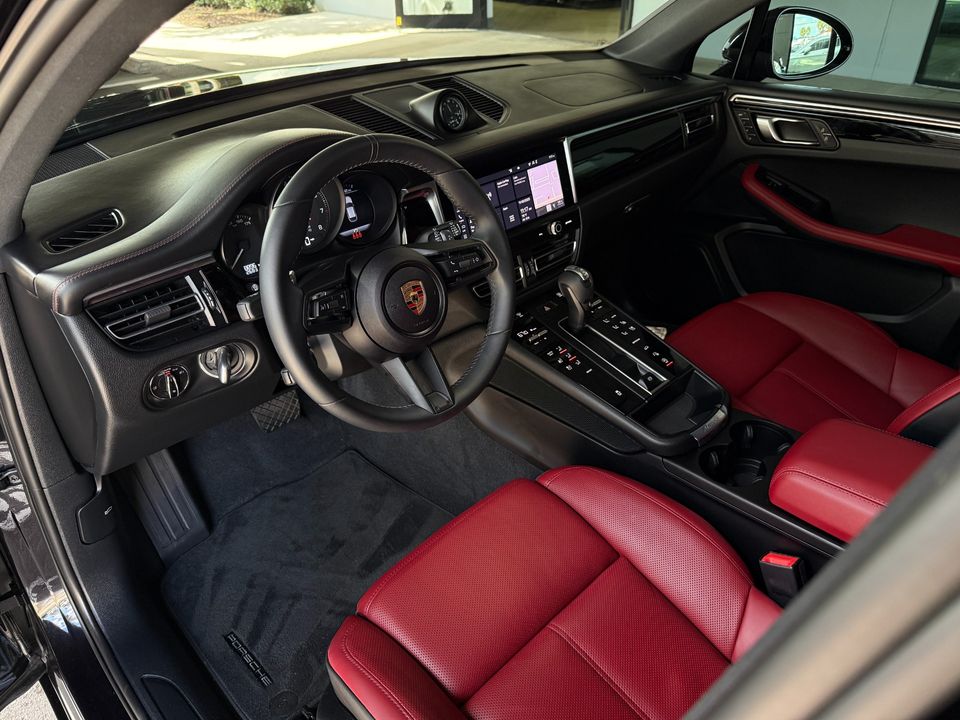 2024 Porsche Macan
