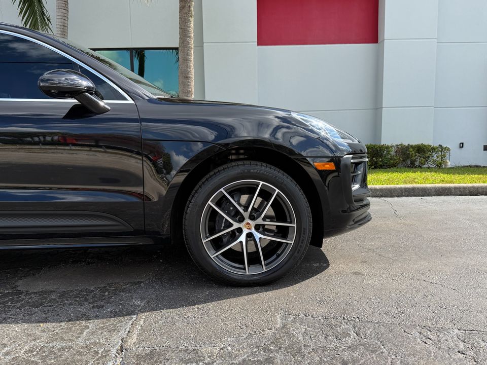 2024 Porsche Macan