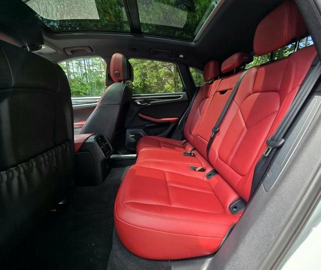 2022 Porsche Macan