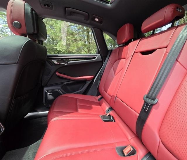 2022 Porsche Macan