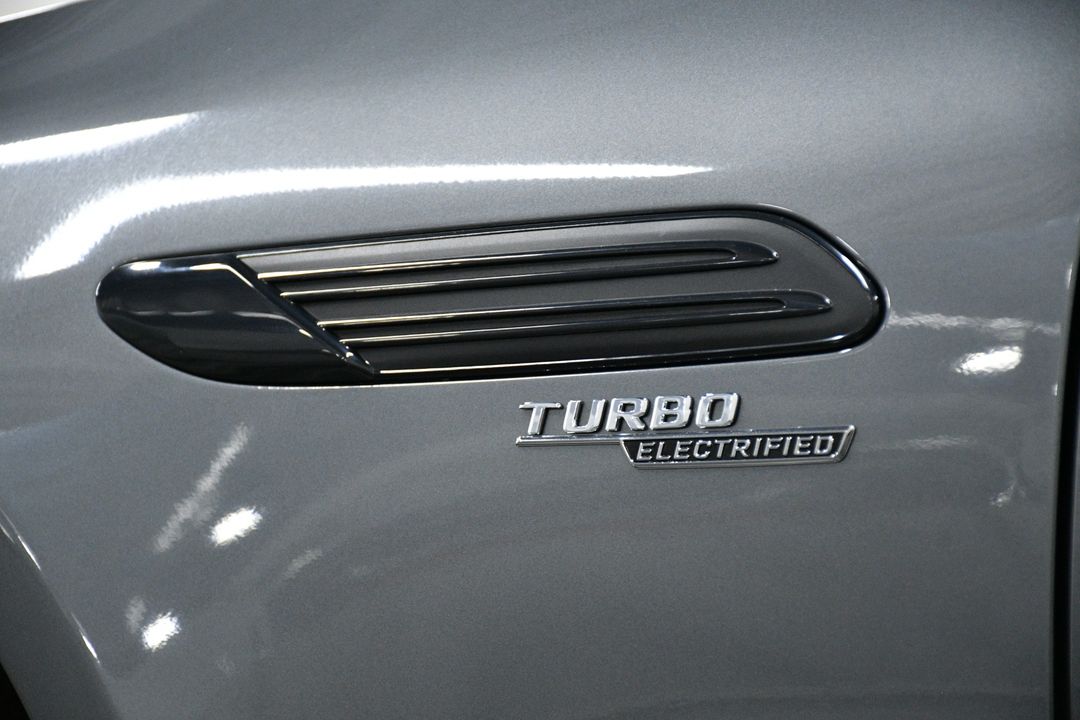 2023 Mercedes-Benz SL-Class