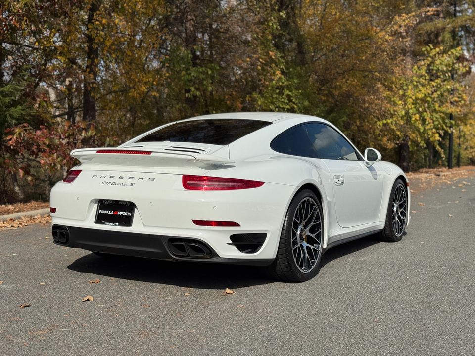 2014 Porsche 911 Turbo S