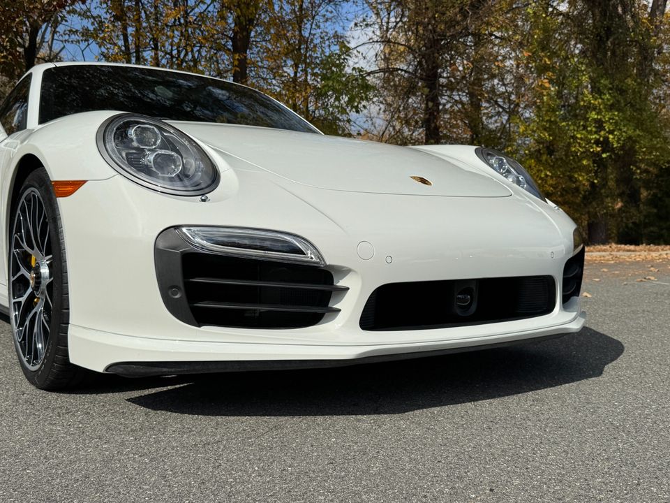 2014 Porsche 911 Turbo S