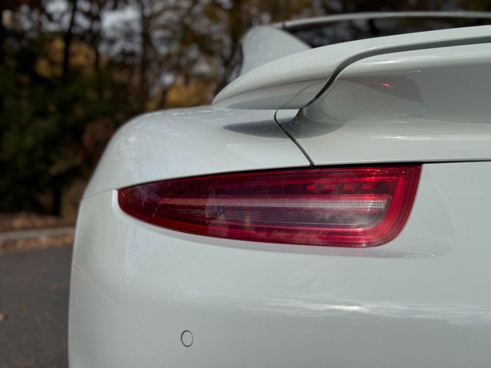 2014 Porsche 911 Turbo S