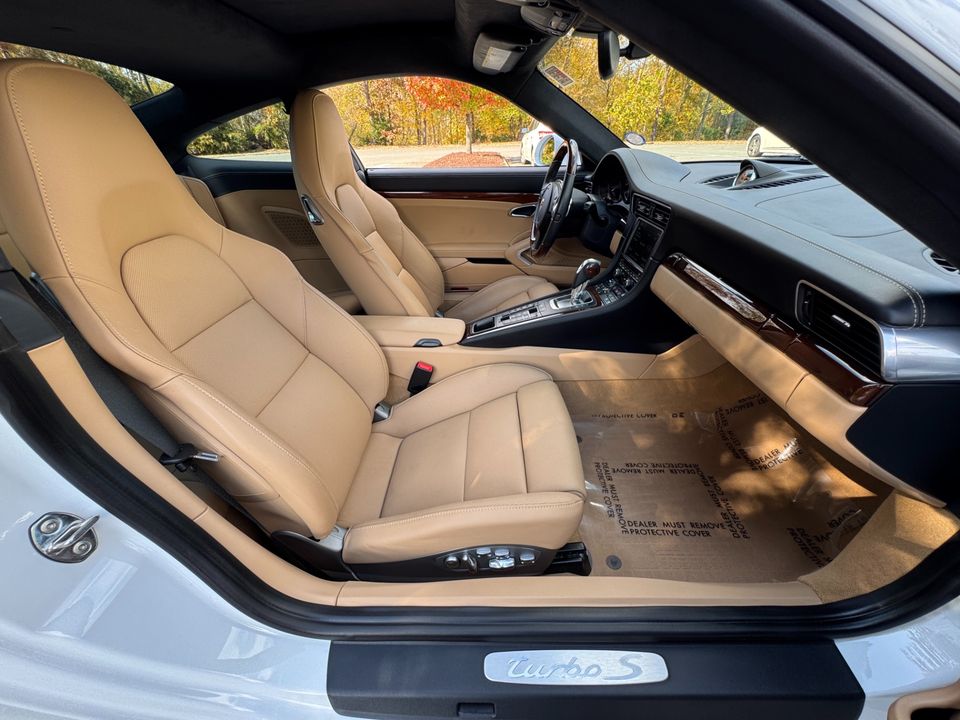 2014 Porsche 911 Turbo S