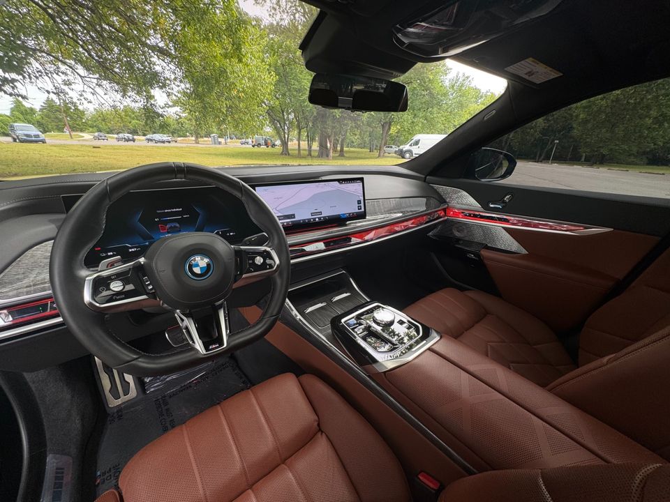 2024 BMW i7
