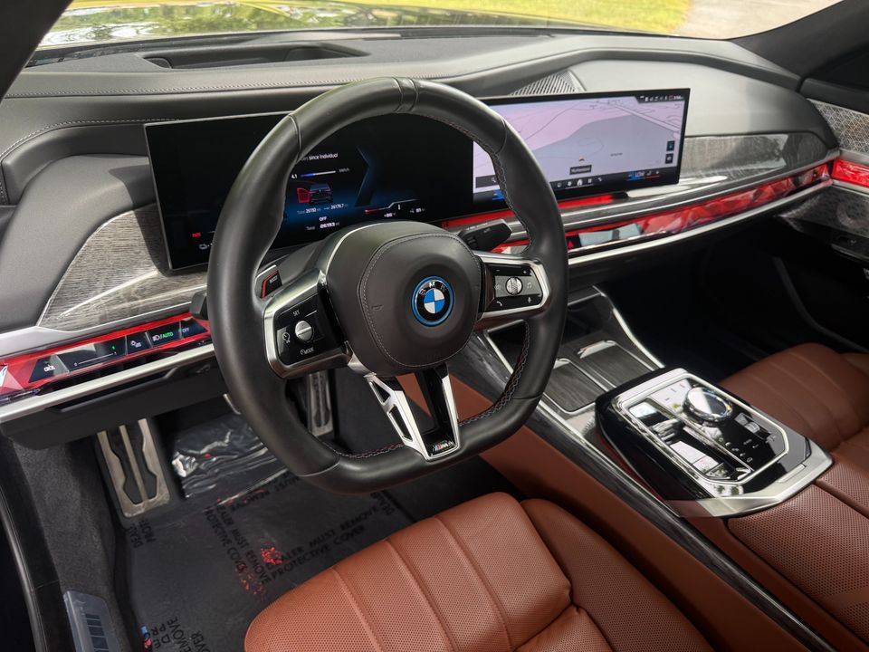 2024 BMW i7