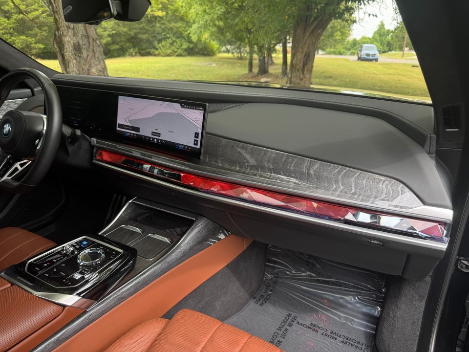 2024 BMW i7